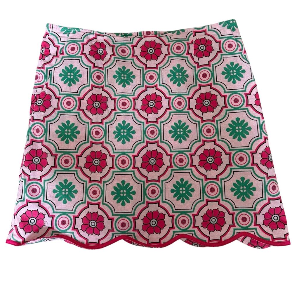 Golftini Mrs. Brightside Golf Skort Size 2 Scalloped Hem Pink Green Floral Print